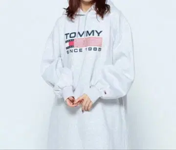 tommy 그레이 속기모 후드티 원피스