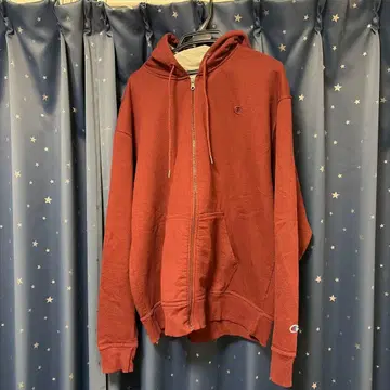 Champion 빨간색 집업 후드티 가격 인하 협상 가능!