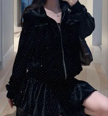 nemne store 키라키라 벨로아 후디 후드티 블랙