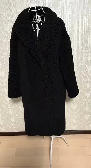 ZARA 자라 보아 인조 모피 블랙 롱 코트