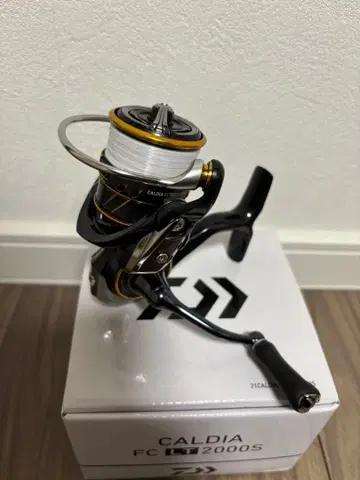 CALDIA FC LT2000S 스피닝 릴