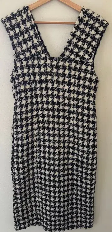 하운드 투스 패턴 오버롤 스커트