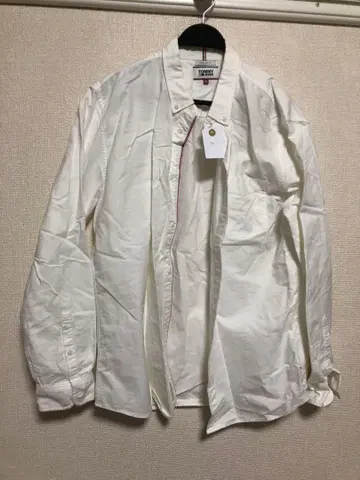 화이트 코튼 긴팔 셔츠