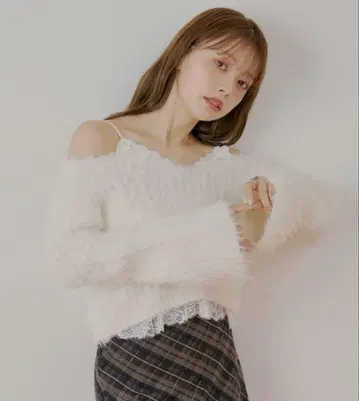 Chico 레이스 도킹 샤기 니트 아이보리