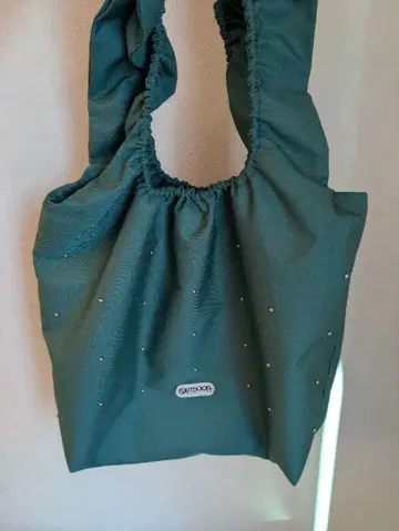 OUTDOOR PRODUCTS x Firsthand 별주 프릴 토트백