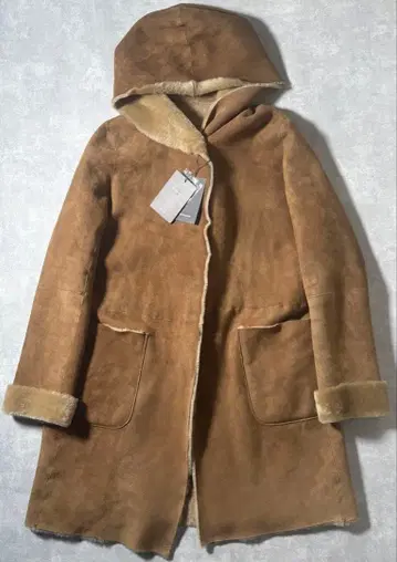 언노운 무스탕 코트(양모)