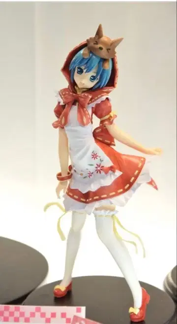 하츠네 미쿠 미쿠즈킨 레진 키트 T's system 1/6 스케일