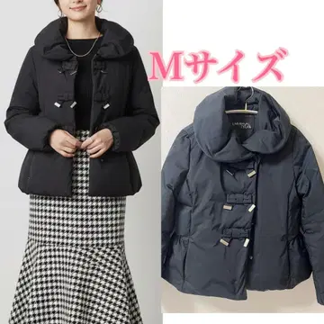 [ 유니버셜 뮤즈 ] 리본 페플럼 다운 코트 블랙 M 스트로베리 필드