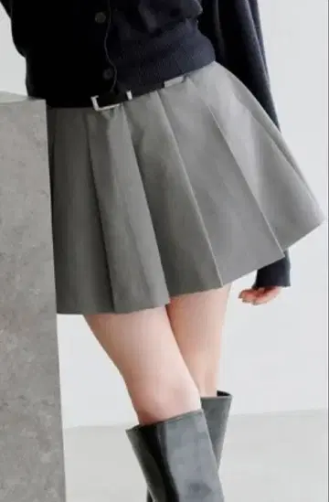 [ SNIDEL ] 레이어드 디자인 플리츠 스카프 쇼츠 택 포함