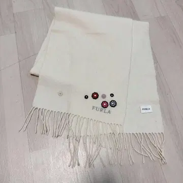 FURLA 꽃 모티브 머플러