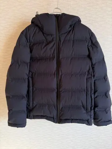 유니클로 UNIQLO 심리스 다운 후드티 네이비 M