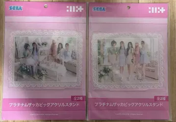 ILLIT 플래티넘 잡화 빅 아크릴 스탠드 2종