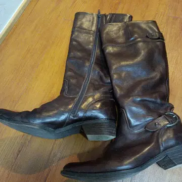 다크 브라운 가죽 롱 부츠