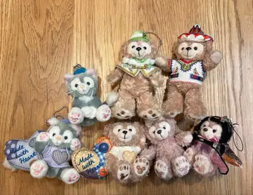 디즈니 시 더피 셰리메이 젤라토니 인형 배지