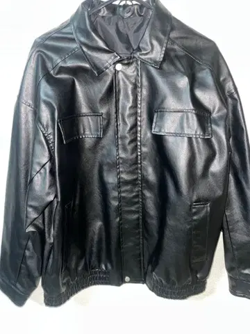 페이크 가죽 자켓 XXL 가격 인하 가능