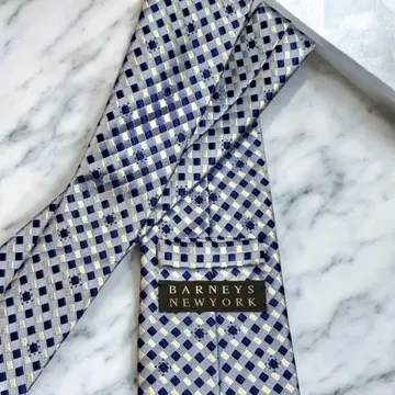 [거의 새상품] BARNEYS NEWYORK 넥타이 블루