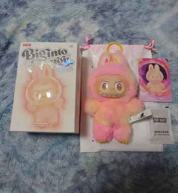 POP MART 러브브 Big into energy 에너지 LOYALTY