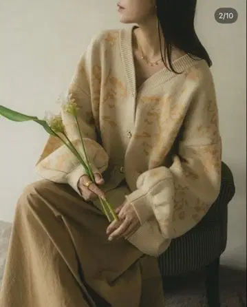 VANNIE U 플라워 비쥬 가디건