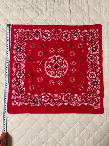 꽃무늬 빨간색 반다나 100% 코튼 약 53cm