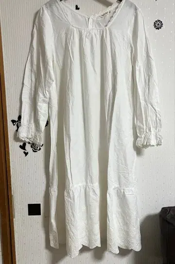 sm2 긴팔 페치 원피스 오프 사만사 모스모스 구 택