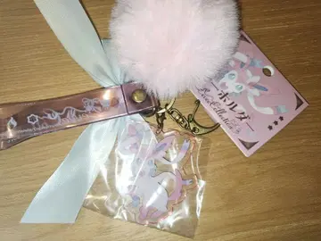 새상품 이브이 컬렉션 니피아 퍼 포함 키링