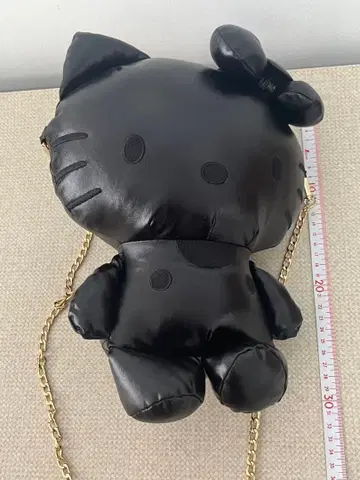 헬로키티 숄더백 마스코트