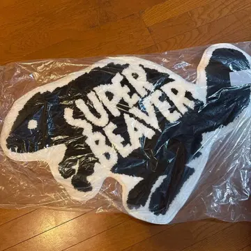 SUPERBEAVER 러그 매트