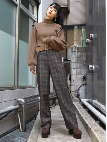 EMODA 에모다 스티치 루즈 팬츠