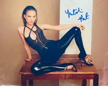 나탈리 포트만 친필 사인 사진 스타 워즈 레온 a6