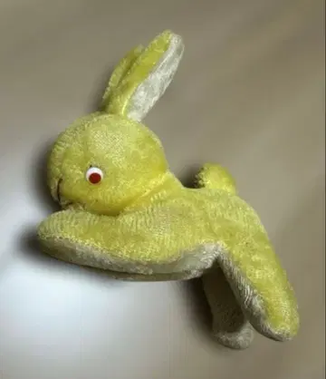 앤티크 토끼 봉제 인형 옐로우 컬러