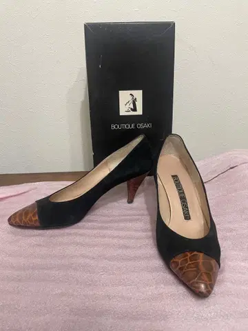 BOUTIQUE OSAKI 하이힐 펌프스 블랙/브라운