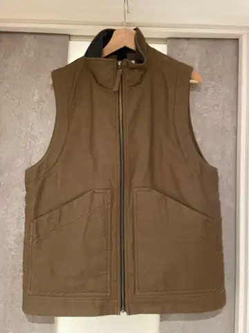 MHL. 마가렛호웰 카키 집업 베스트 L 사이즈