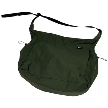 Warenfaus TASUKI 숄더백 그린