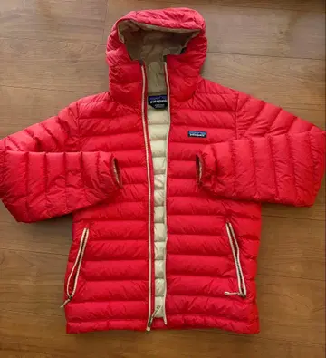 patagonia 다운 자켓 S 사이즈 레드