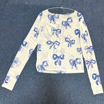 POPPY SEE-THROUGH TOPS 블루 리본 시스루 상의