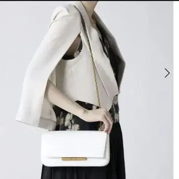 새상품 택 포함 nouer 야마다야 체인 숄더 스퀘어 백 화이트