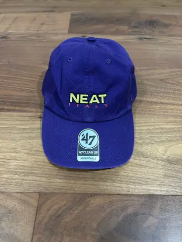 NEAT ITALY CAP