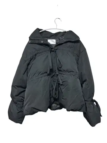 MURUA 블랙 다운 자켓 F 사이즈