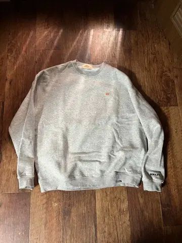 프릭스스토어 별주 KELTY 그레이 맨투맨