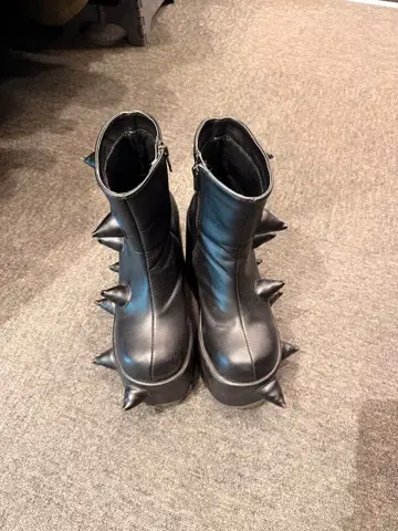 [ DEMONIA / SLAY-77 통굽 롱 부츠 ]