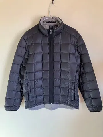 가격 인하 Victorinox 빅토리녹스 다운 자켓