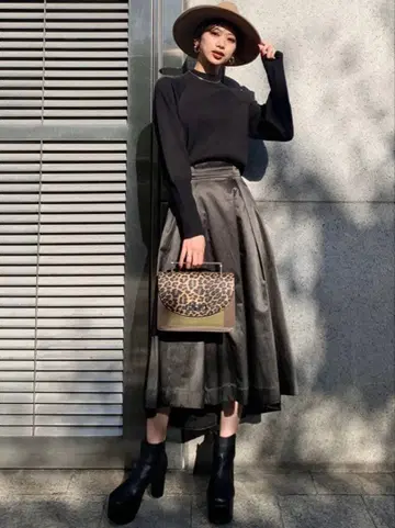 MURUA 와이드 벨트 볼륨 스커트