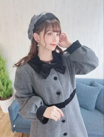 모노톤 스캘럽 코트 멜로디 바스켓