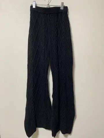 MOUSSY 마우지 케이블 니트 플레어 팬츠 슬릿 포함