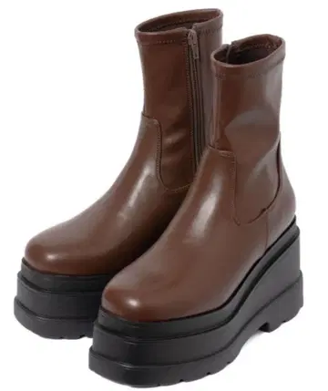 R&E 트리플 밑창 통굽 스트레치 숏부츠 S