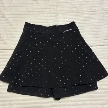 도트 무늬 플레어 스커트 (숏팬츠 포함)