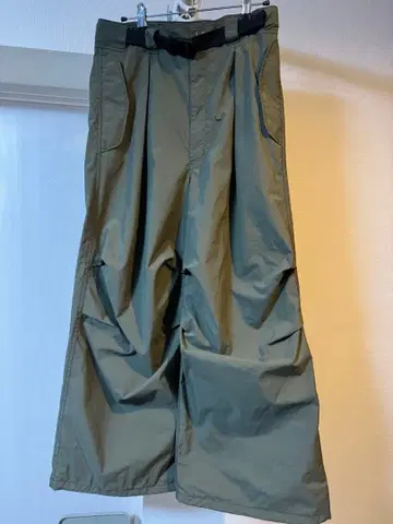 [ S 사이즈 카키색 ] marmot capital 윈드스토퍼