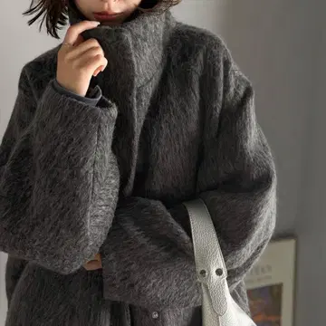 MIX 샤기 플라이 스탠드넥 미들 기장 코쿤 슬리브 코트