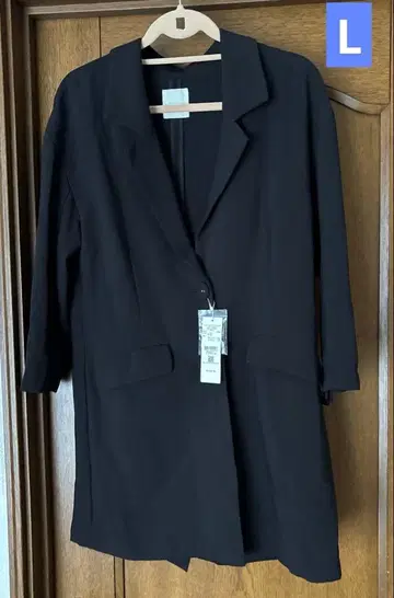 LOWRYS FARM 테일러 코트 블랙