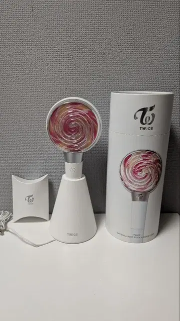 TWICE 공식 응원봉 초회